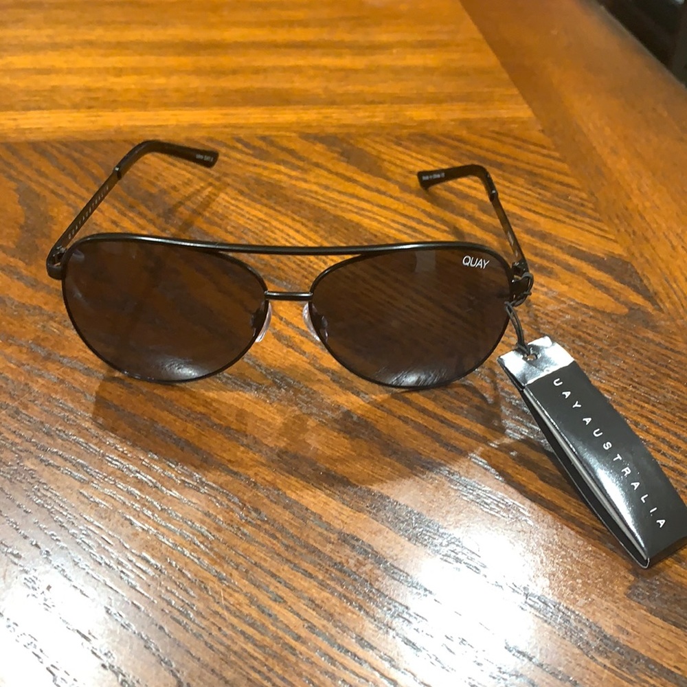 Quay Australia Vivienne Sunglasses